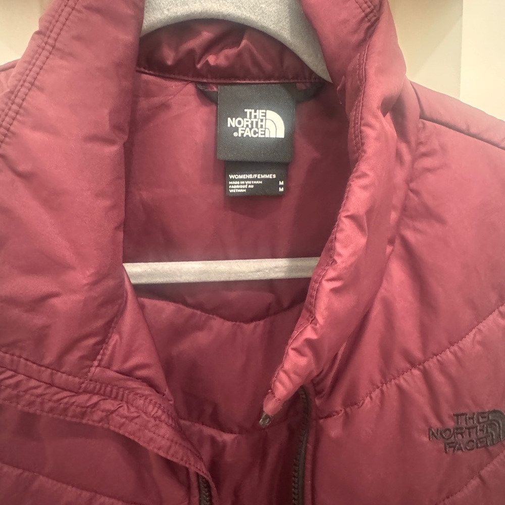 The North Face Women's Maroon Vest size Medium